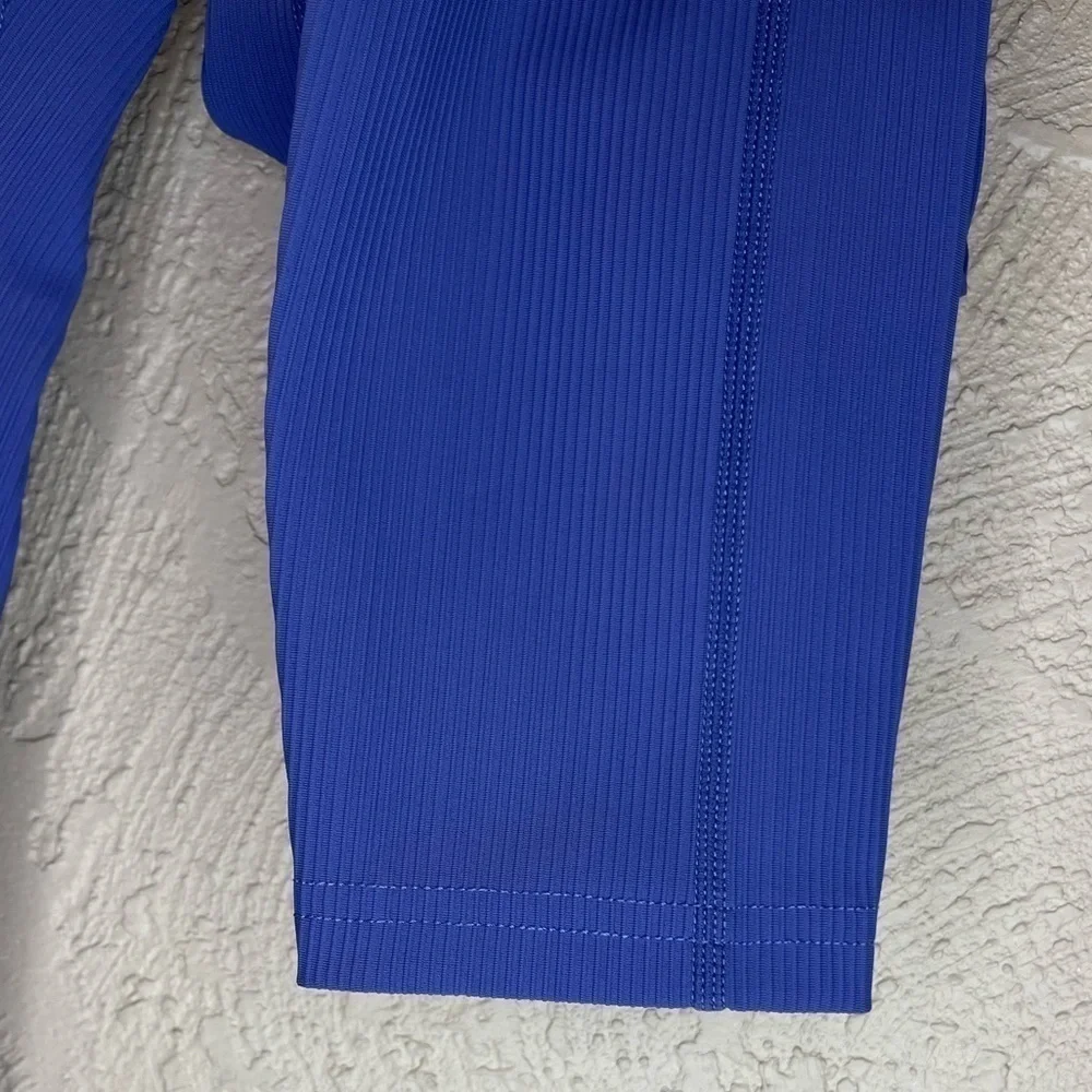 Thick Athletics LUX Ribbed On-the-Move Purple Leggings Side Pockets - Picture 4 of 12